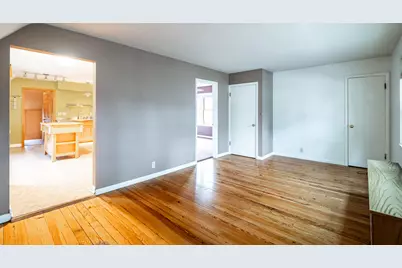 3007 S Superior St, Milwaukee, WI 53207 - Photo 25