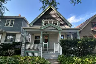 3007 S Superior St, Milwaukee, WI 53207 - Photo 37
