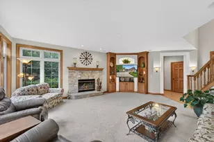 W162N7406 Tamarack Trail, Menomonee Falls, WI 53051 - Photo 7