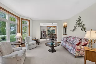 W162N7406 Tamarack Trail, Menomonee Falls, WI 53051 - Photo 9