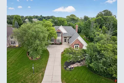 W162N7406  Tamarack Trl, Menomonee Falls, WI 53051 - Photo 39