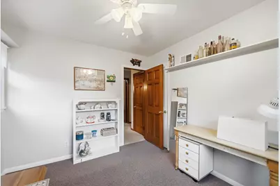 148  Tower Dr, Port Washington, WI 53074 - Photo 13