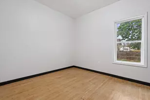1322 W Concordia Ave, Milwaukee, WI 53206 - Photo 9
