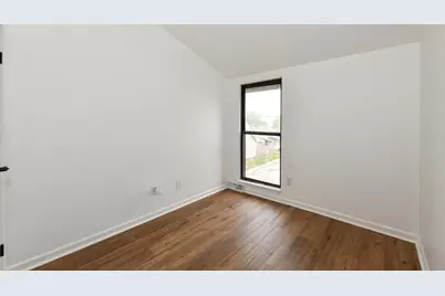 1631 W Edgerton Ave #L, Milwaukee, WI 53221 - Photo 17