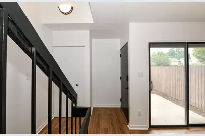 1631 W Edgerton Ave #L, Milwaukee, WI 53221 - Photo 5