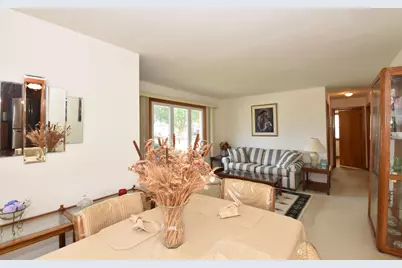 1923  Arlington Ave, Racine, WI 53403 - Photo 7