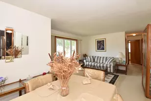 1923 Arlington Ave, Racine, WI 53403 - Photo 7