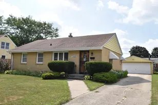 1923 Arlington Ave, Racine, WI 53403 - Photo 29