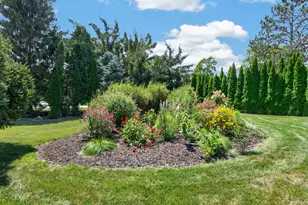 5106 Columbia Rd, Cedarburg, WI 53012 - Photo 37