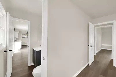 2905  Lake Vista Ct, Racine, WI 53402 - Photo 11