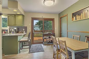 2117 Newberry Ln, Racine, WI 53402 - Photo 5