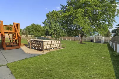 2117  Newberry Ln, Racine, WI 53402 - Photo 21