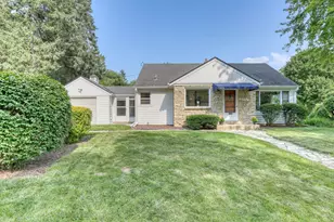 W160N8714 Patton Dr, Menomonee Falls, WI 53051 - Photo 1
