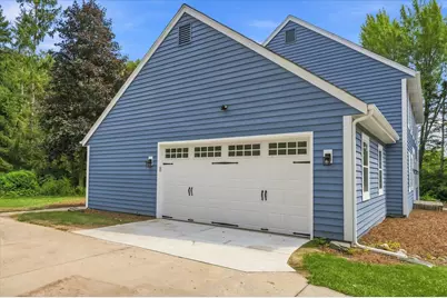 546  Beechwood Dr, Cedarburg, WI 53012 - Photo 49