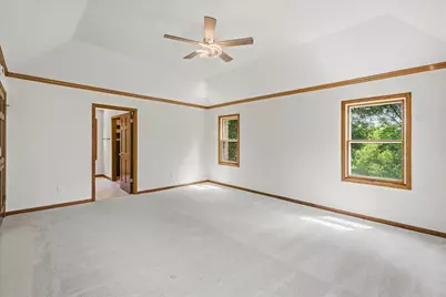 546  Beechwood Dr, Cedarburg, WI 53012 - Photo 23