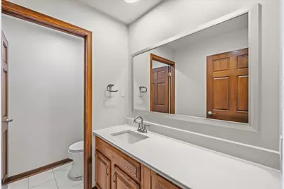 546  Beechwood Dr, Cedarburg, WI 53012 - Photo 19