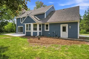 546 Beechwood Dr, Cedarburg, WI 53012 - Photo 51