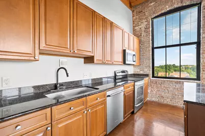 234 E Reservoir Ave #607, Milwaukee, WI 53212 - Photo 13