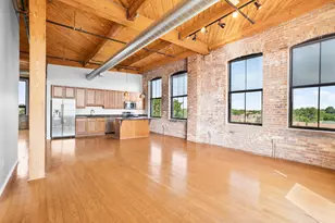 234 E Reservoir Ave, Milwaukee, WI 53212 - Photo 9