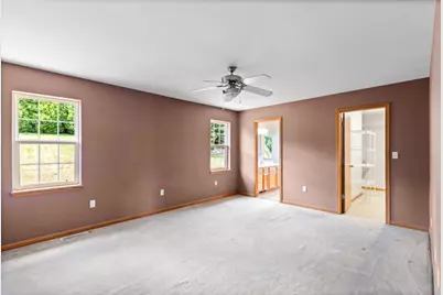 1678  Hunter Rd, Waukesha, WI 53189 - Photo 7