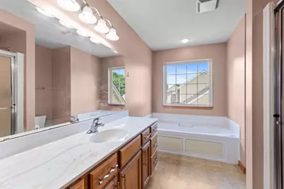 1678  Hunter Rd, Waukesha, WI 53189 - Photo 11