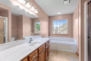 1678 Hunter Rd, Waukesha, WI 53189 - Photo 11