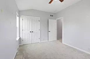 1724 Moccasin Trail, Waukesha, WI 53189 - Photo 27