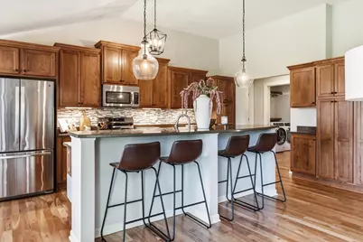 1724  Moccasin Trl, Waukesha, WI 53189 - Photo 23