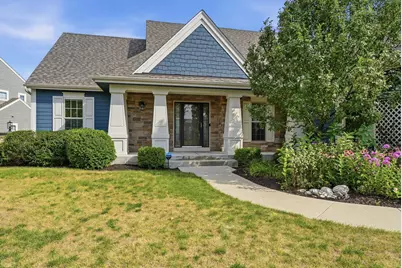 1724  Moccasin Trl, Waukesha, WI 53189 - Photo 11