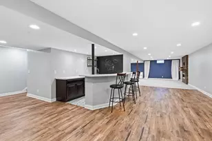 1724 Moccasin Trail, Waukesha, WI 53189 - Photo 37