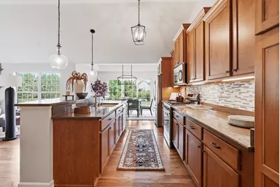 1724  Moccasin Trl, Waukesha, WI 53189 - Photo 21