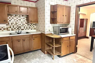 2557 N 59th St, Milwaukee, WI 53210 - Photo 9