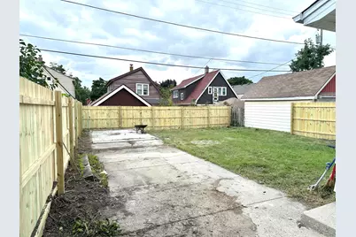 2557 N 59th St, Milwaukee, WI 53210 - Photo 23