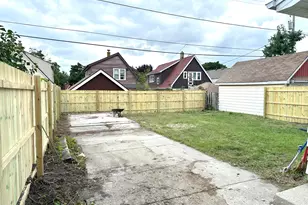 2557 N 59th St, Milwaukee, WI 53210 - Photo 23