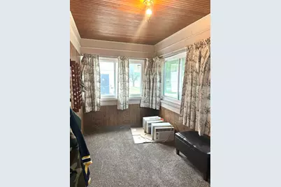 2557 N 59th St, Milwaukee, WI 53210 - Photo 7