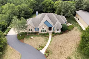 S63W34455 Piper Rd, Eagle, WI 53153 - Photo 3
