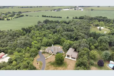 S63W34455  Piper Rd, Eagle, WI 53153 - Photo 5