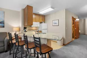 111 Center St, Lake Geneva, WI 53147 - Photo 9