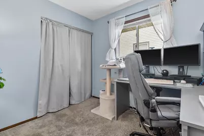 5253 S 8th St, Milwaukee, WI 53221 - Photo 17