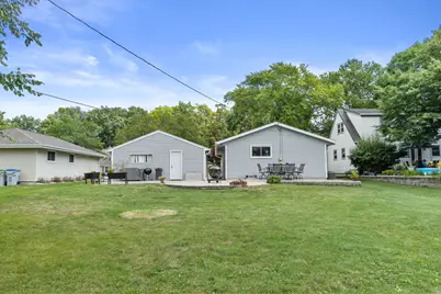 5253 S 8th St, Milwaukee, WI 53221 - Photo 33