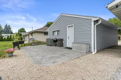 5253 S 8th St, Milwaukee, WI 53221 - Photo 29