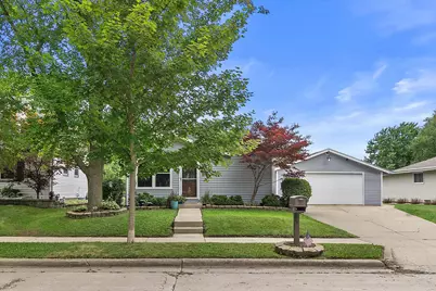 5253 S 8th St, Milwaukee, WI 53221 - Photo 3