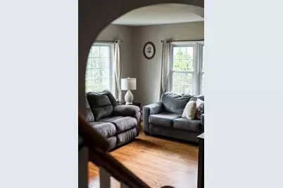 1952 N 119th St, Wauwatosa, WI 53226 - Photo 7