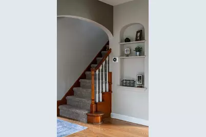 1952 N 119th St, Wauwatosa, WI 53226 - Photo 9