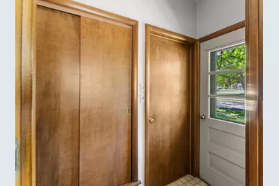 1127  Lincoln Blvd, Manitowoc, WI 54220 - Photo 43