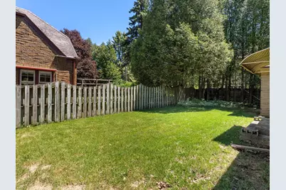 1127  Lincoln Blvd, Manitowoc, WI 54220 - Photo 17