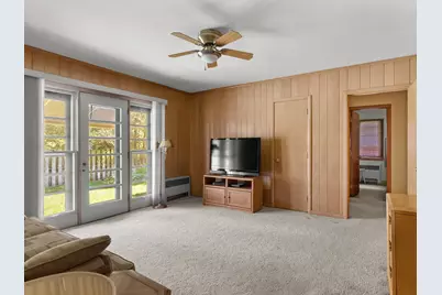 1127  Lincoln Blvd, Manitowoc, WI 54220 - Photo 31