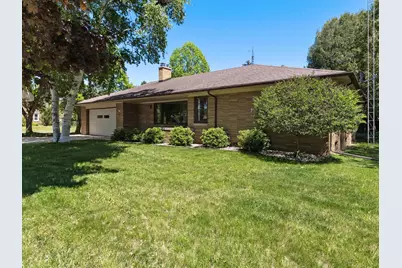 1127  Lincoln Blvd, Manitowoc, WI 54220 - Photo 13