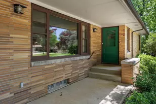 1127 Lincoln Blvd, Manitowoc, WI 54220 - Photo 21