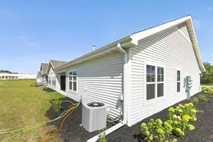 1601 Wildlife Dr, Kewaskum, WI 53040 - Photo 19